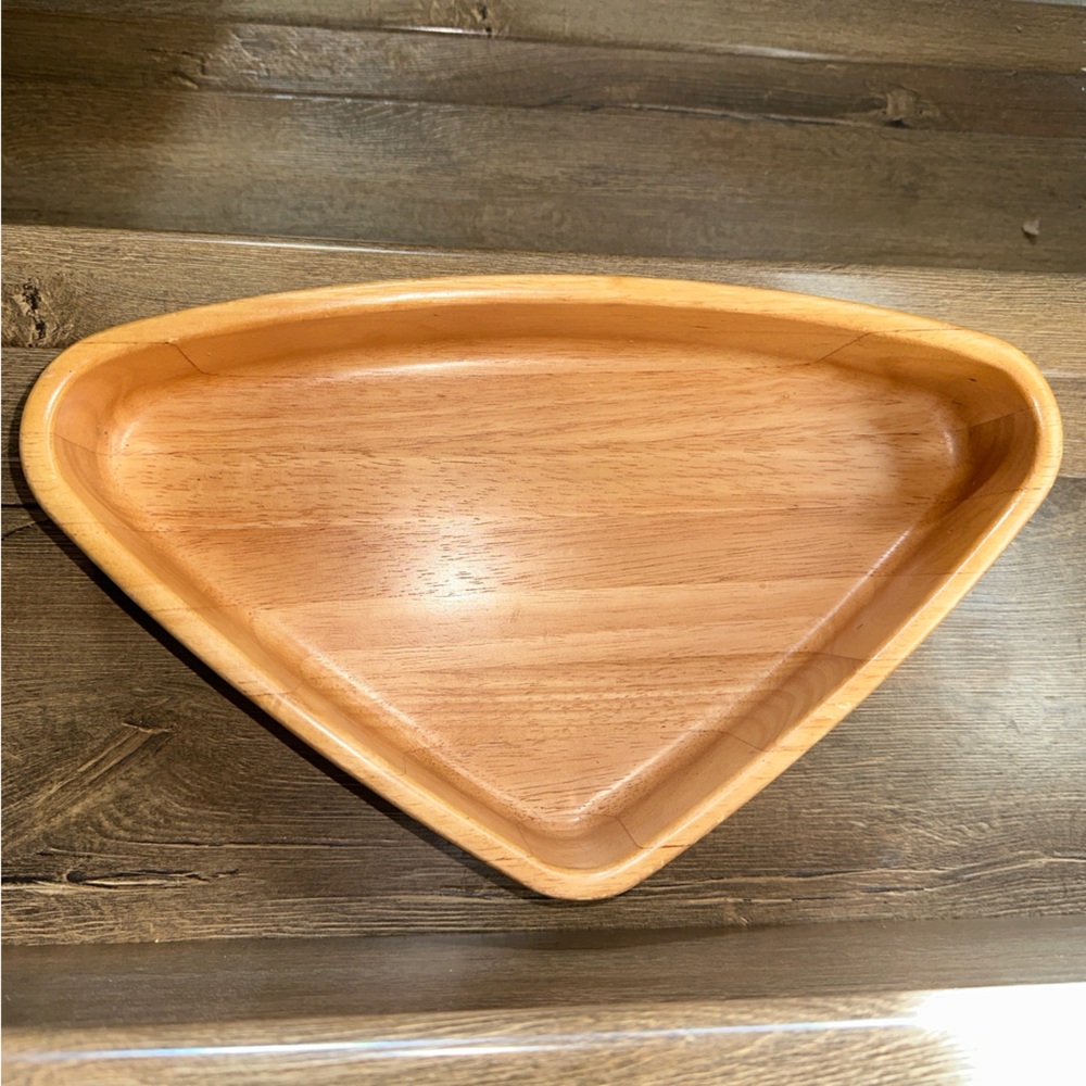 Crate & Barrel Large Triangle Carved Wood Bowl Made in Thailand